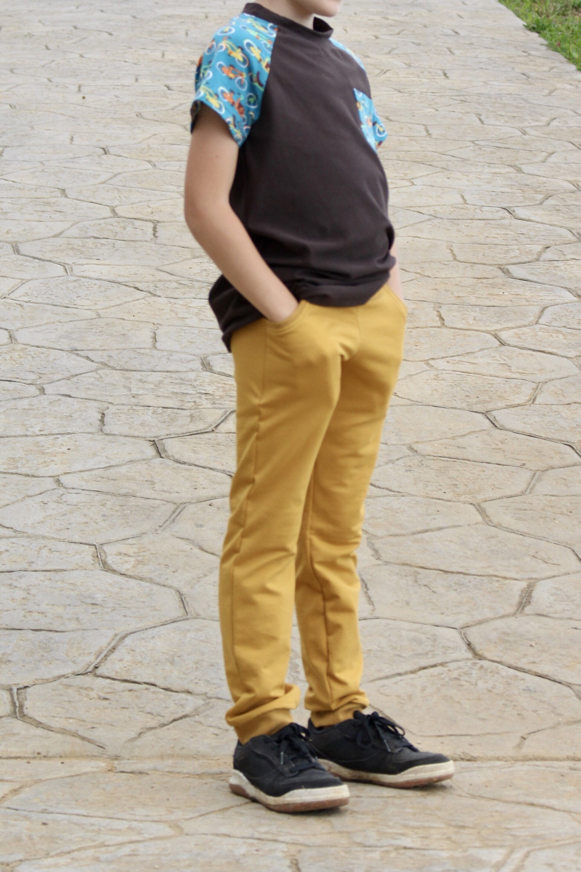 Joggers Infantiles Básicos - Mostaza - 4