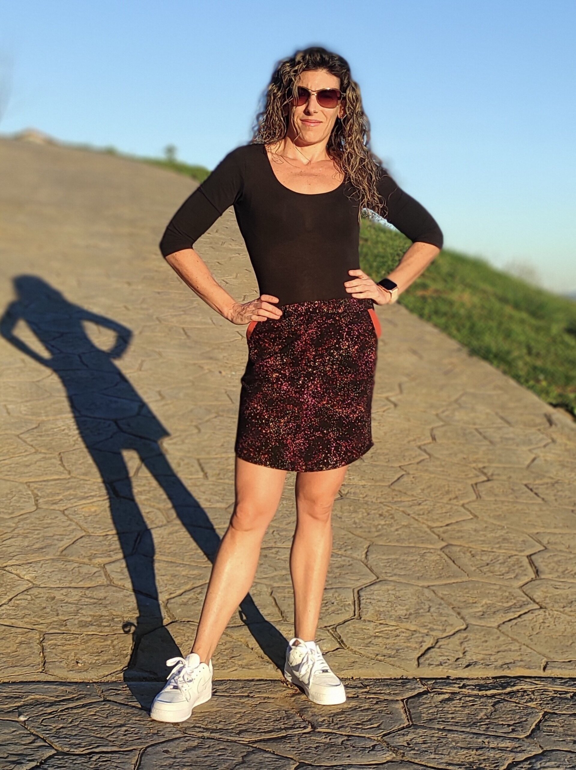 Falda mujer - bajo curvado - Dots - 8