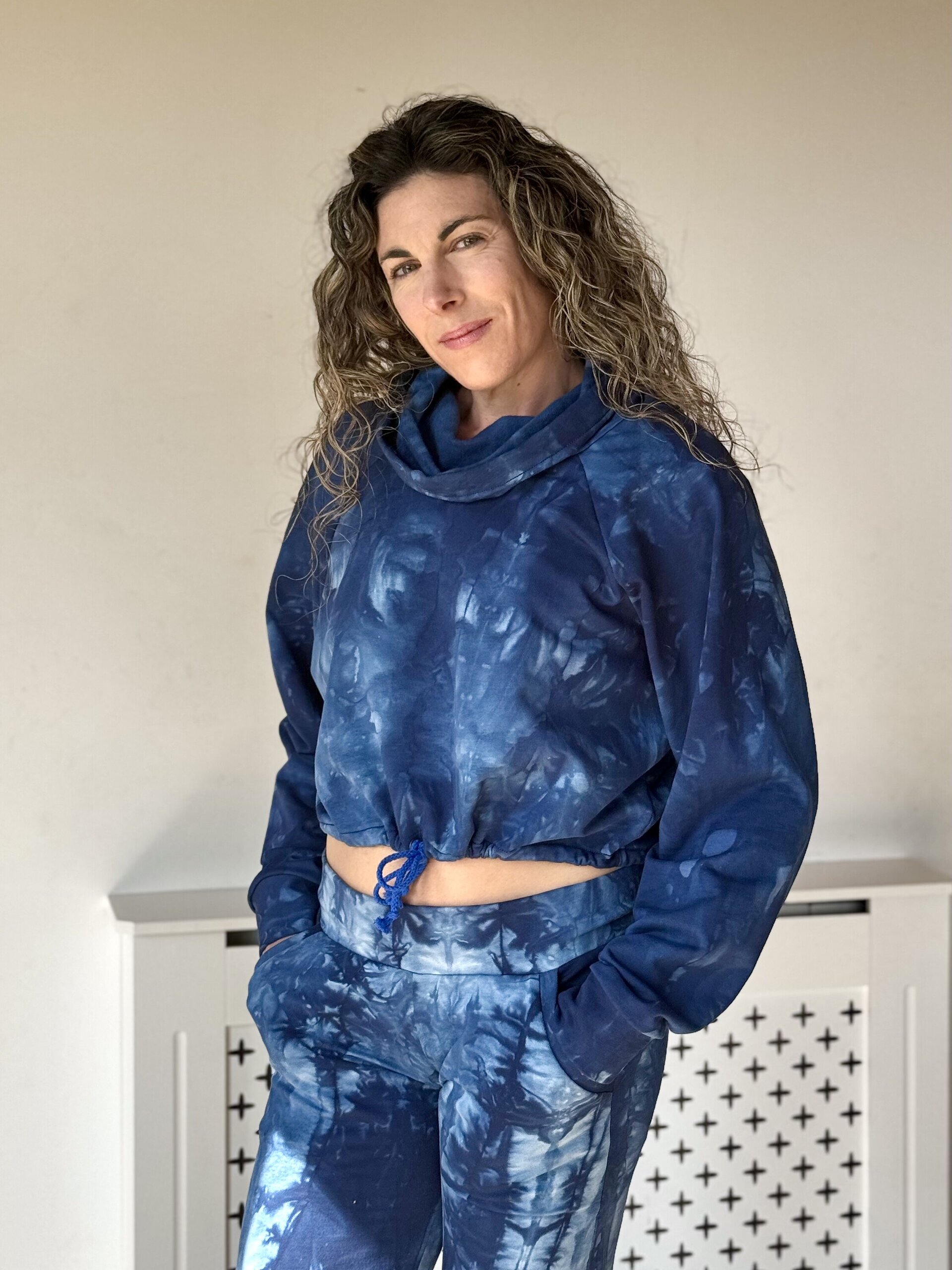 Sudadera crop espalda transparente - Tie-Dye azul - 2