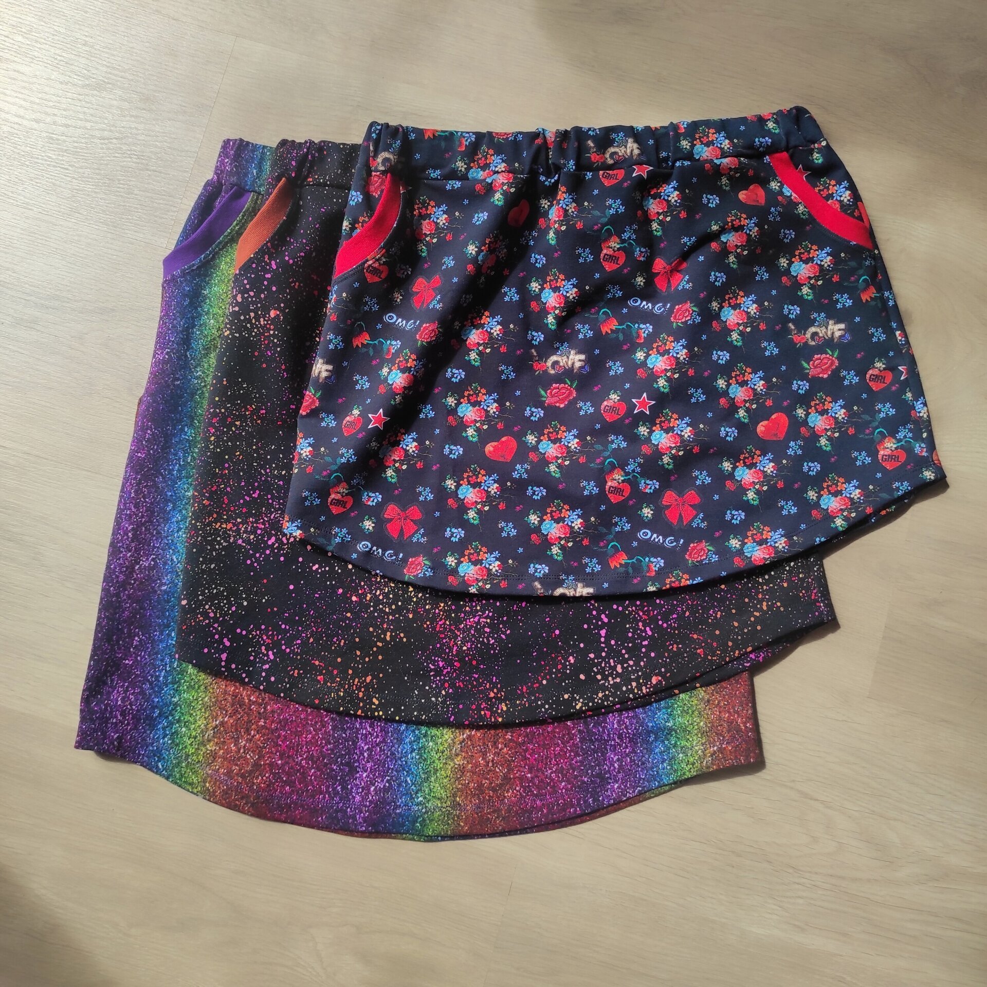 Falda mujer - bajo curvado - Arcoiris Brillantina - 5