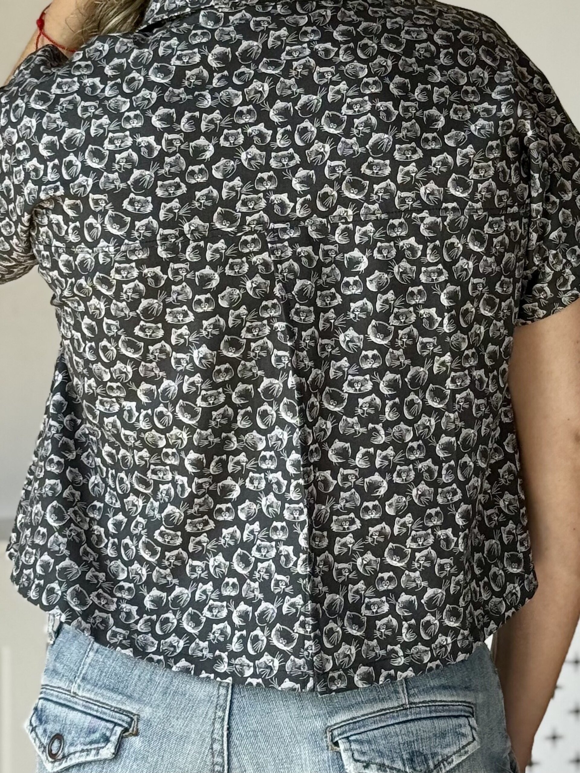 Blusa Dolman - Caras Gatos Negro - 3