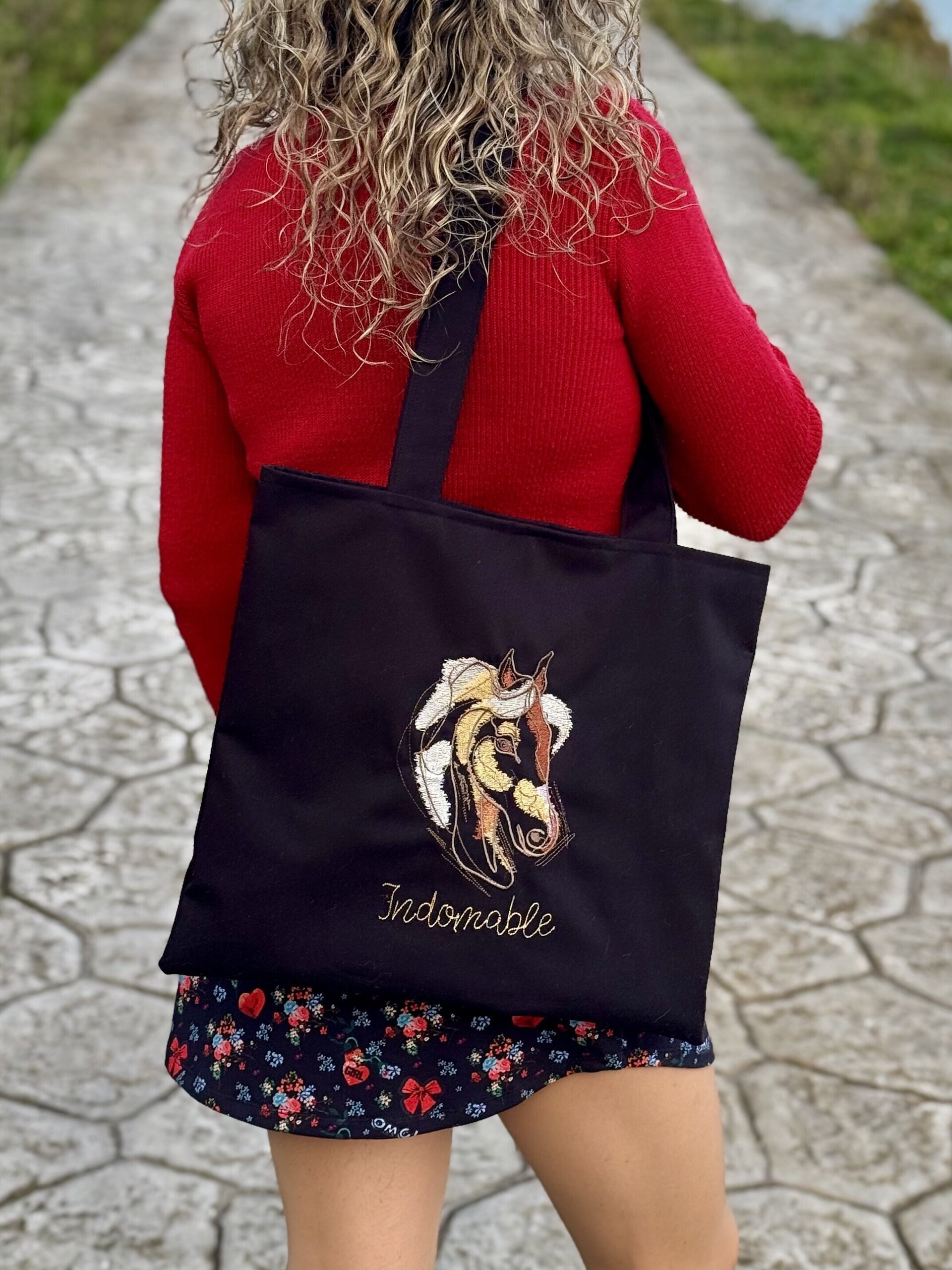 Tote Bag con bordado - Caballo Indomable - 3