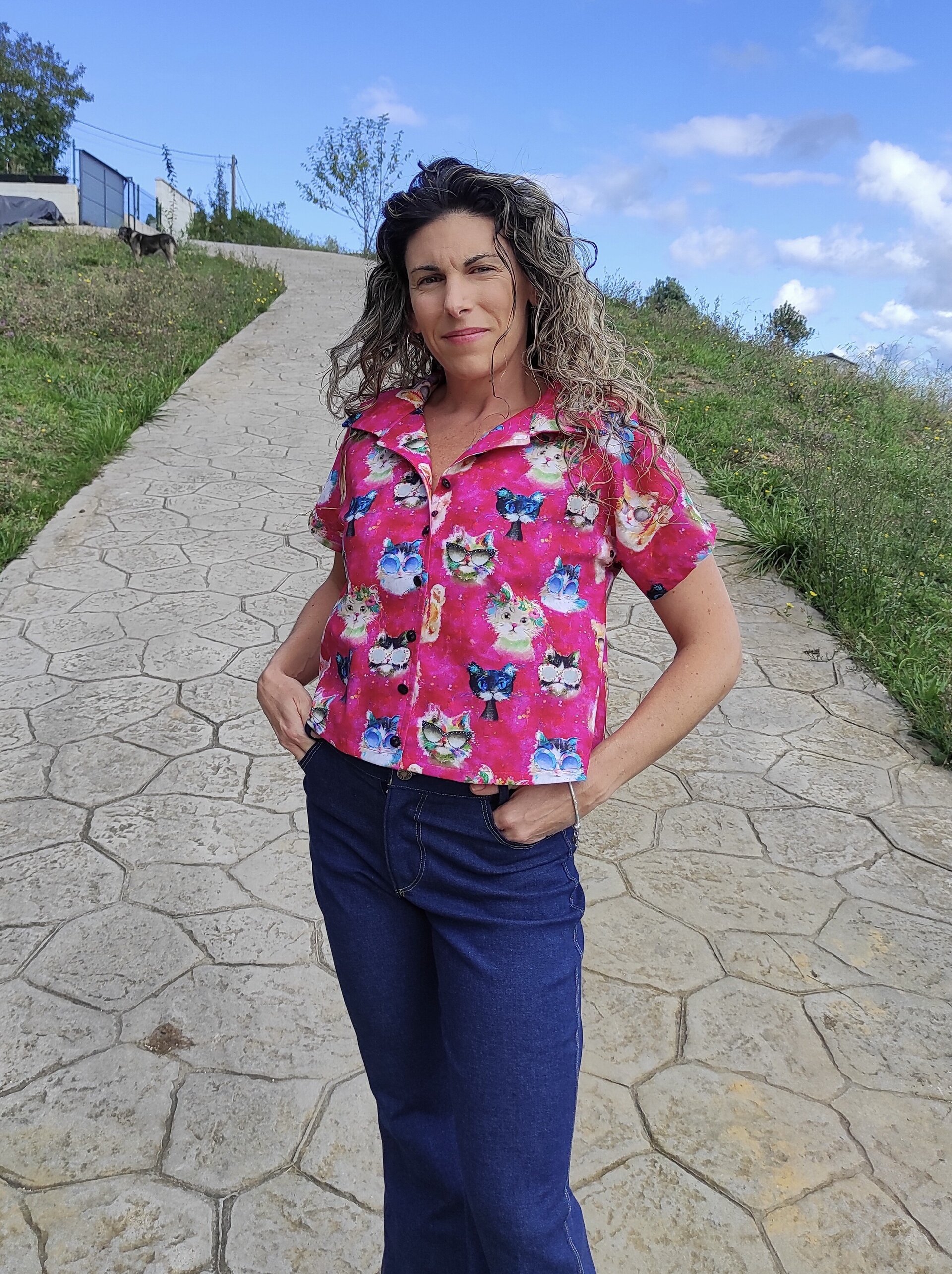 Blusa Dolman Crop - Gatos fucsia - 2