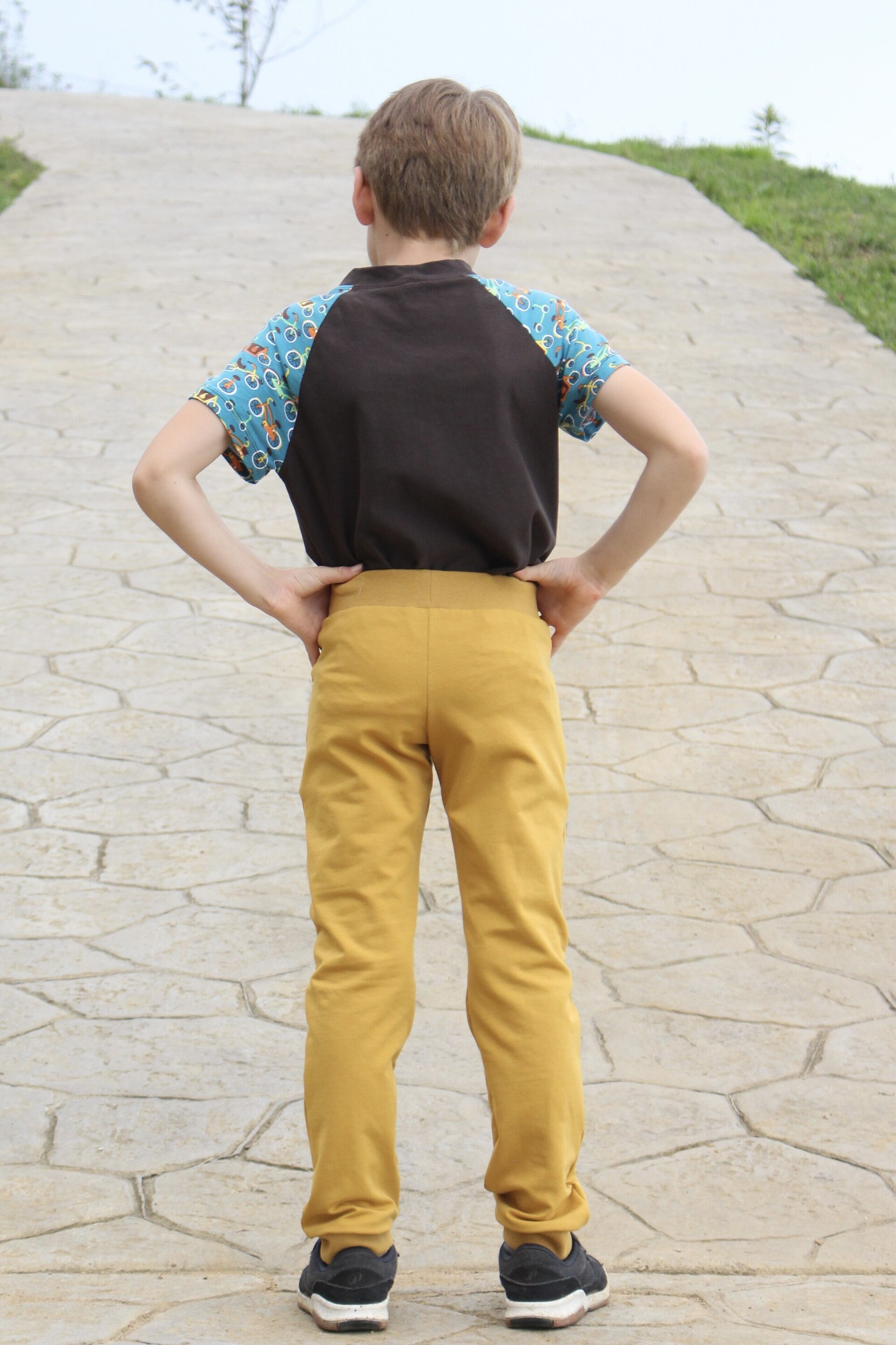 Joggers Infantiles Básicos - Mostaza - 5