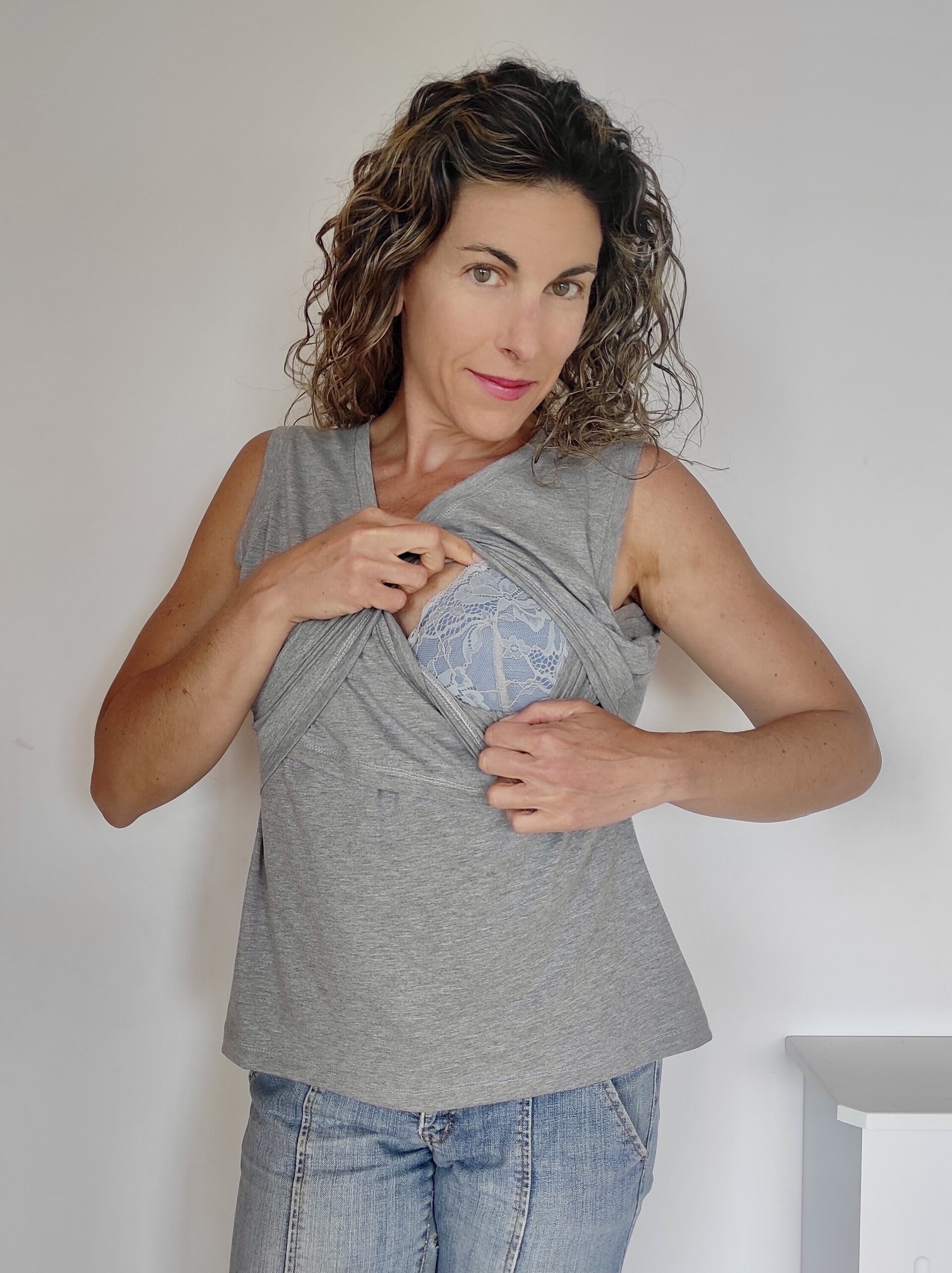 Camiseta de Lactancia - Escote cruzado - Gris Claro - 4