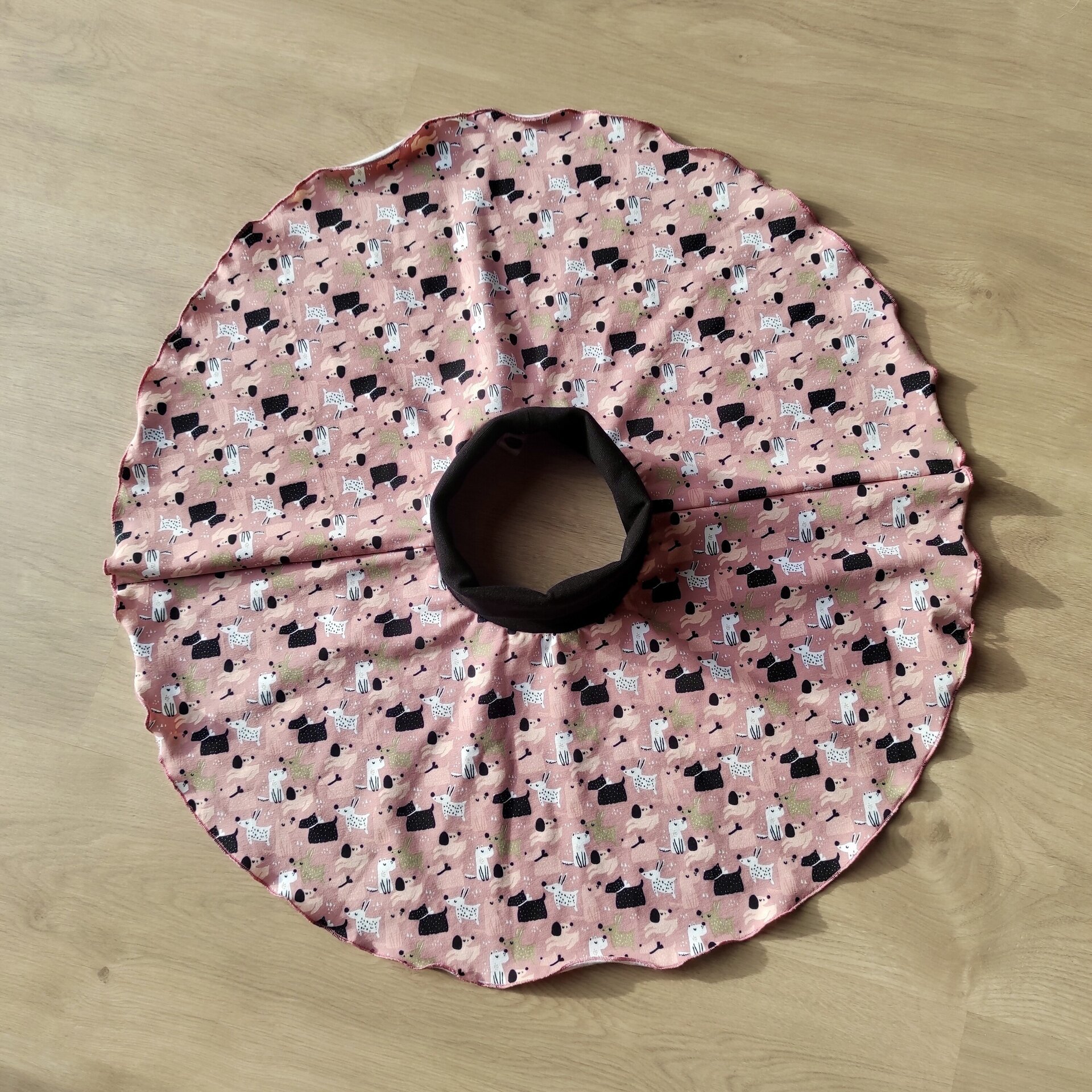 Falda infantil - vuelo circular - Perritos rosa - 3