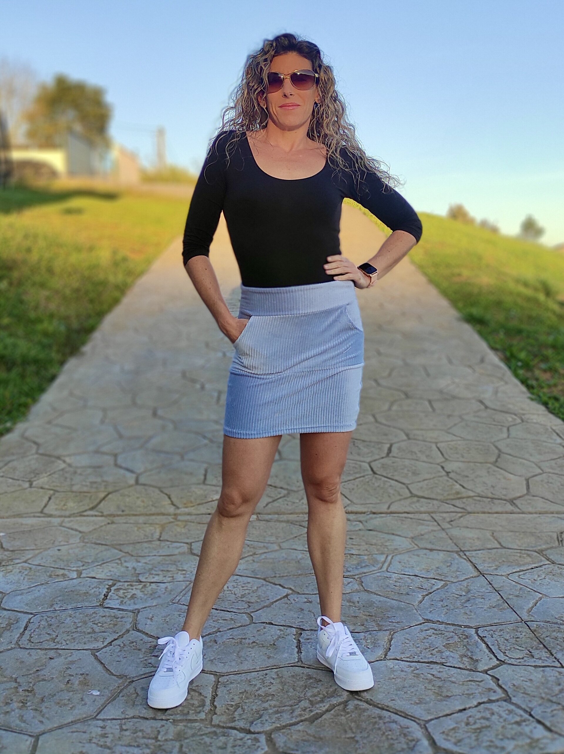 Mini Falda mujer - pana - bolsillo canguro - azul - 4