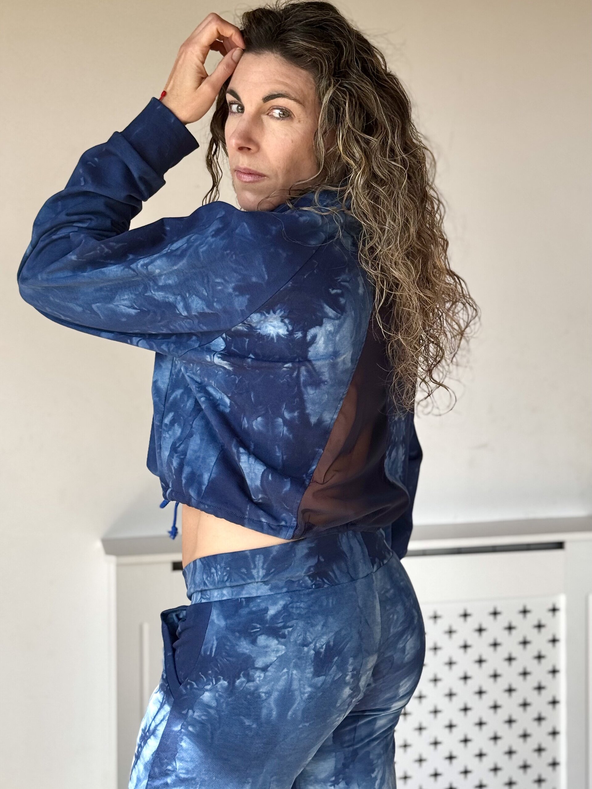 Sudadera crop espalda transparente - Tie-Dye azul - 3