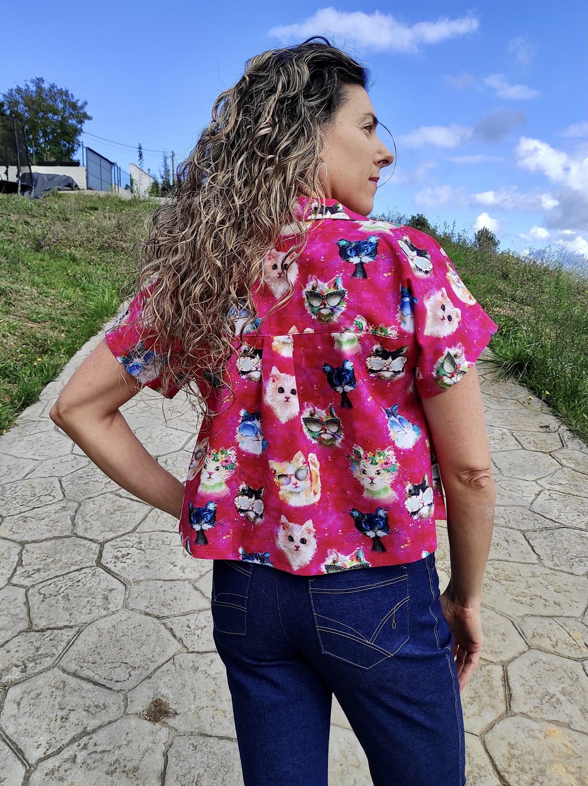 Blusa Dolman Crop - Gatos fucsia - 5