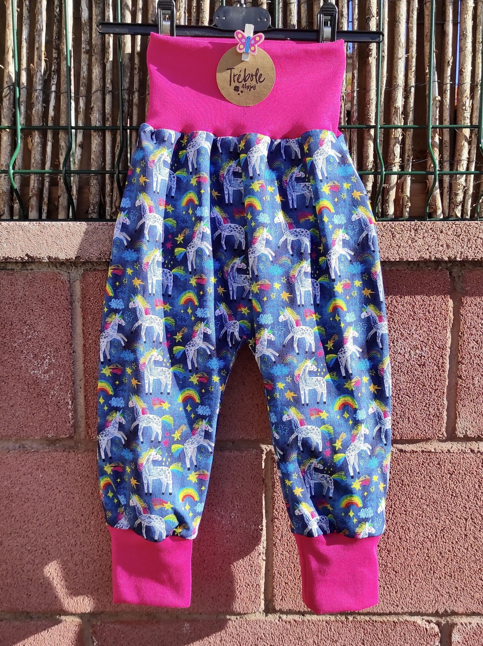Pantalón Sarouel/Harem Bebé - Arcoiris y Unicornios - rosa - 3
